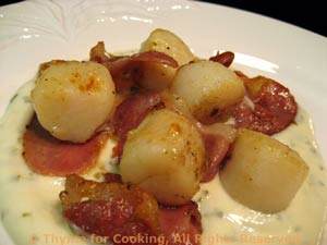 Seared Scallops with Prosciutto on Tarragon Cream