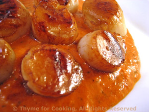 Sautéed Scallops with Tomato Cream