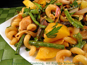 Chicken, Green Bean, Tomato Pasta with Peanut Dressing