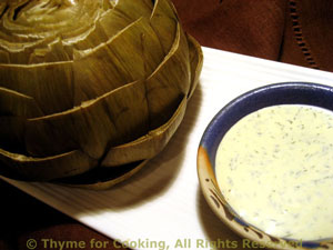 Artichoke with Yogurt Sauce