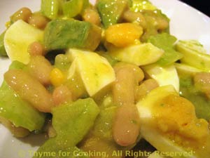 Avocado and White Bean Salad