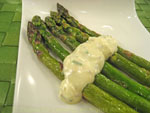 asparagus with tarragon yogurt sauce